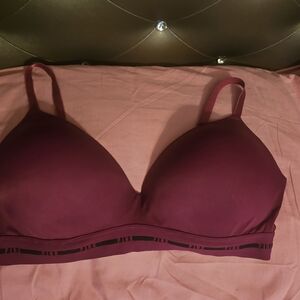 VS PINK Burgundy Bra 40D